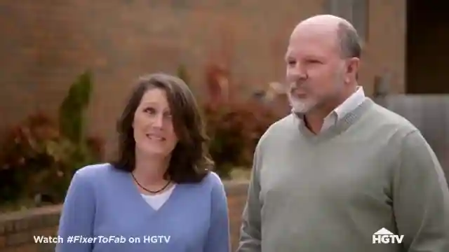 hgtv-renovation-experts-transform-old-houses-within-budget