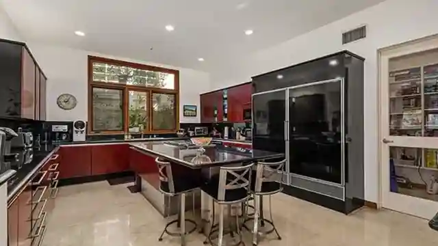 luxurious-lifestyle-phil-westbrooks-opulent-bair-mansion