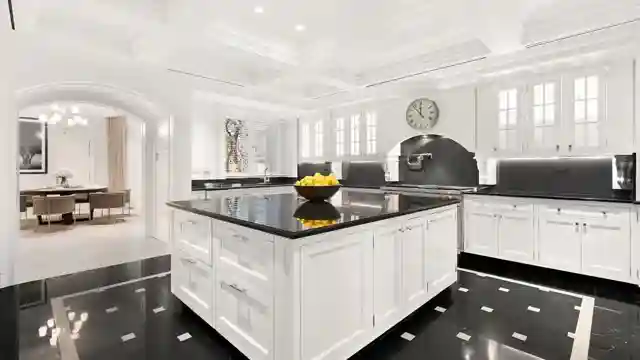 upper-east-side-townhouse-critique-luxury-property-pitfalls-revealed