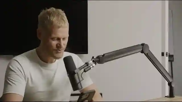 samuel-leeds-vs-simon-squib-exposing-hypocrisy-in-property-industry