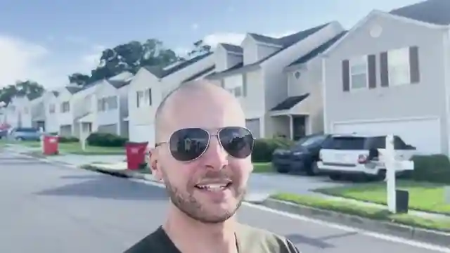 wall-street-exodus-housing-market-turmoil-in-college-park-atlanta