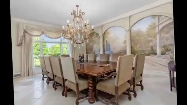 aaron-rogers-signs-with-steelers-35m-luxury-estate-tour