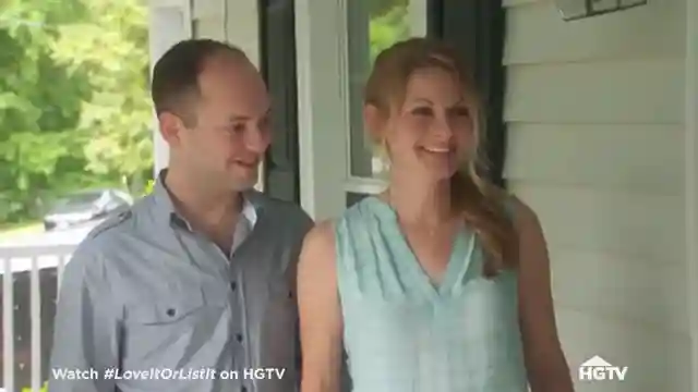 home-renovation-showdown-stay-put-or-move-in-ready
